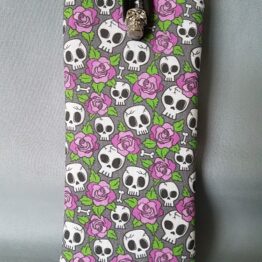 Cute Skulls and Roses Glasses Case