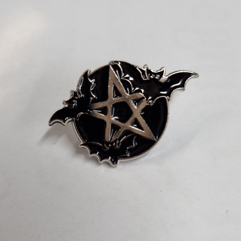 Badge Pastel Goth Pentagram 3.1 cm - Pins et badges - Achat & prix